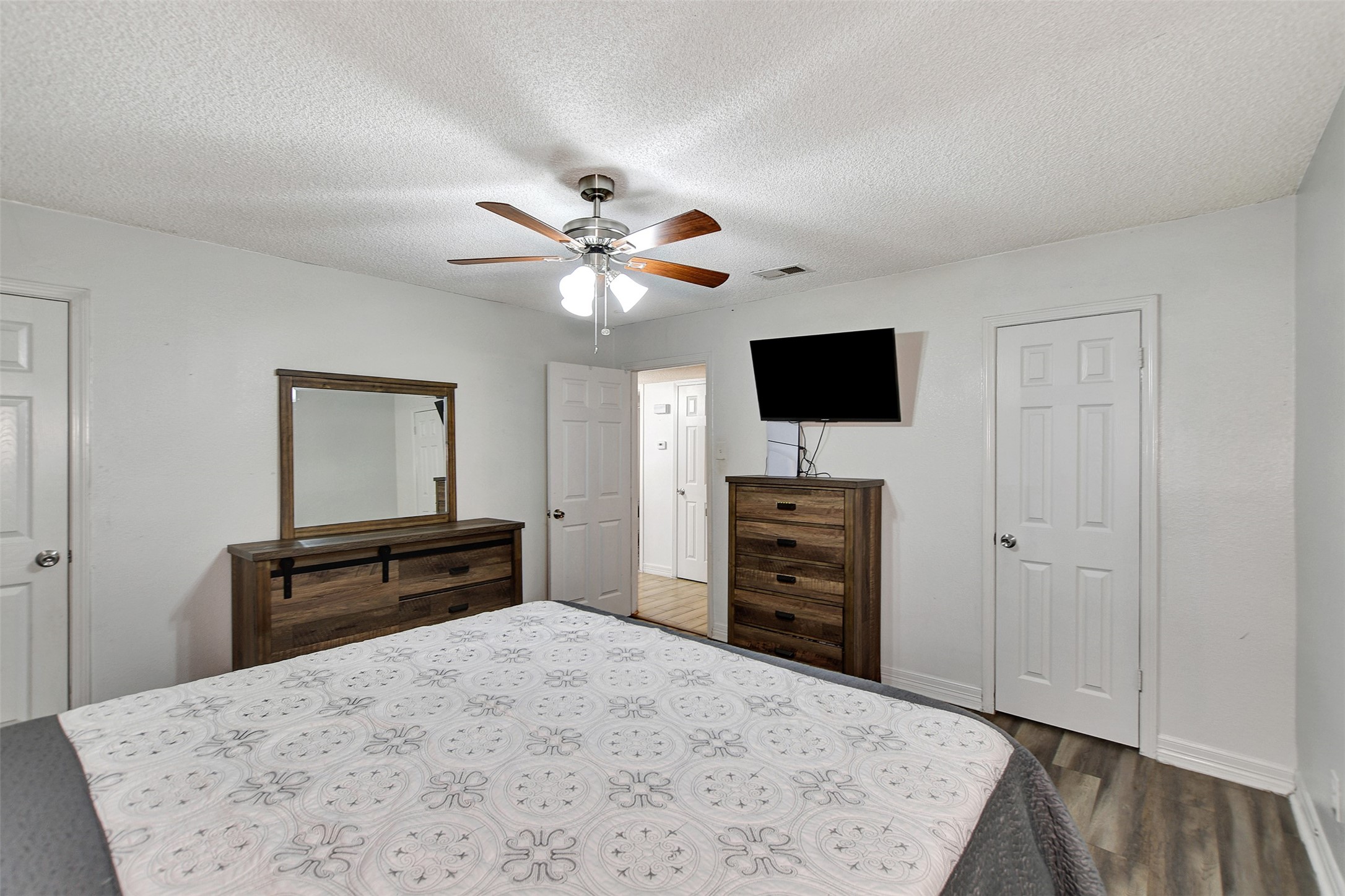 8314 Albacore Drive Houston, TX 77074 - Photo 25 of 40