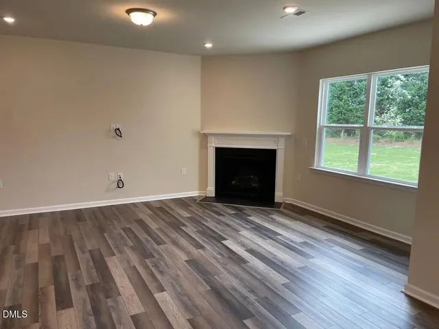 $2,295 | 2179 Fox Chapel Place, Fuquay-Varina, NC 27526