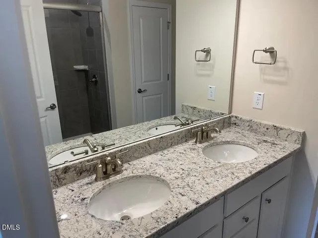 $2,295 | 2179 Fox Chapel Place, Fuquay-Varina, NC 27526