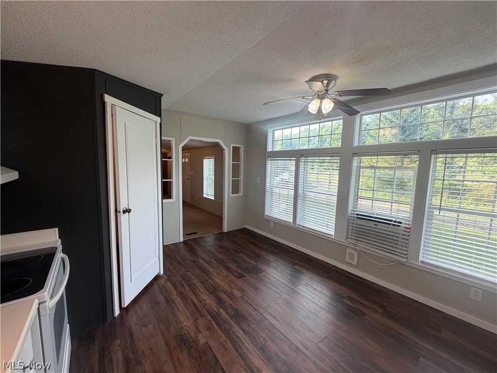 2476 Cunningham Road Salem, OH 44460 - Photo 8 of 13