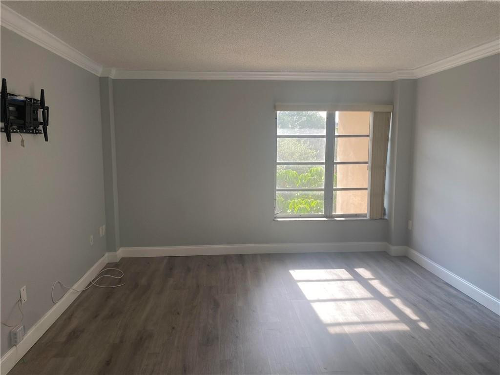 4166 Inverrary Drive, Unit 406 Lauderhill, FL 33319 - Photo 7 of 17 Photo 7