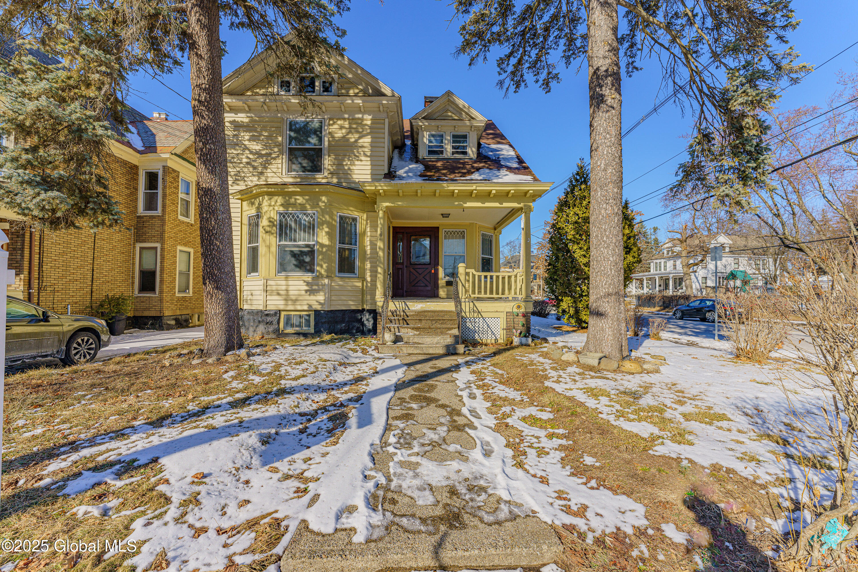 839 Bedford Road Schenectady, NY 12308 - Photo 2 of 36 0 FRont 1