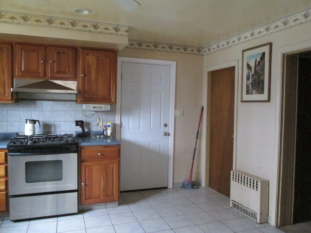 357 Doherty Street Fall River, MA 02720 - Photo 8 of 20 Gallery Image 8