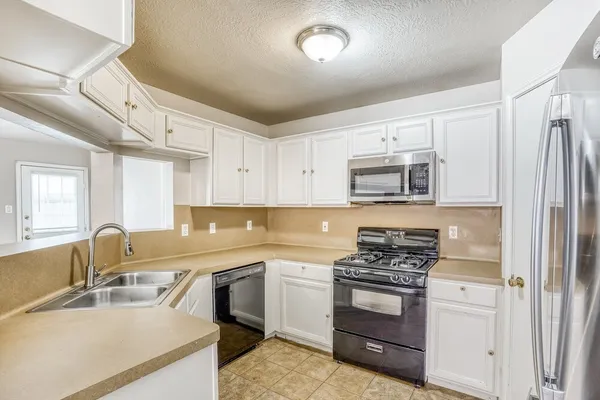 $1,680 | 12303 Westlock Drive, Tomball, TX 77377