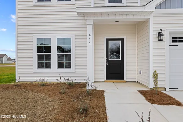 $389,900 | 911 Wild Azalea Way, Hubert, NC 28539