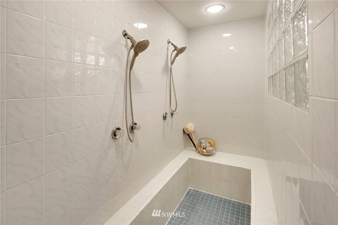 820 Carlson Road Snohomish, WA 98290 - Photo 30 of 39 a bathroom with a shower