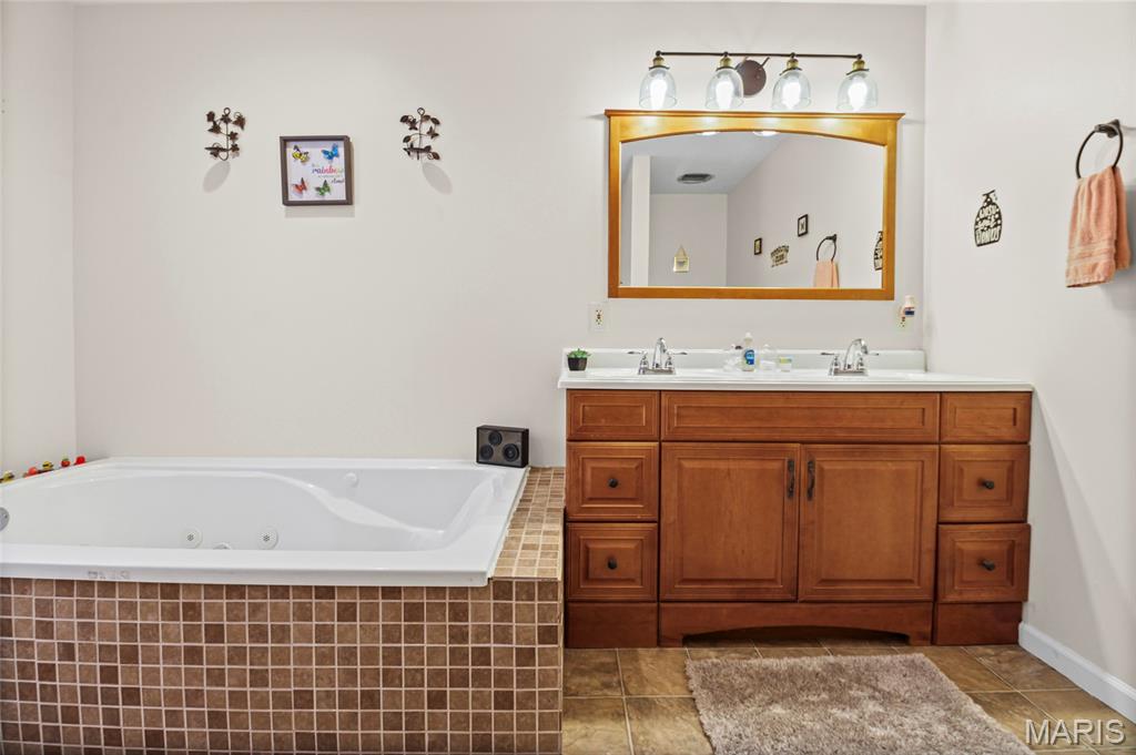 1085 Danby Road Festus, MO 63028 - Photo 20 of 36