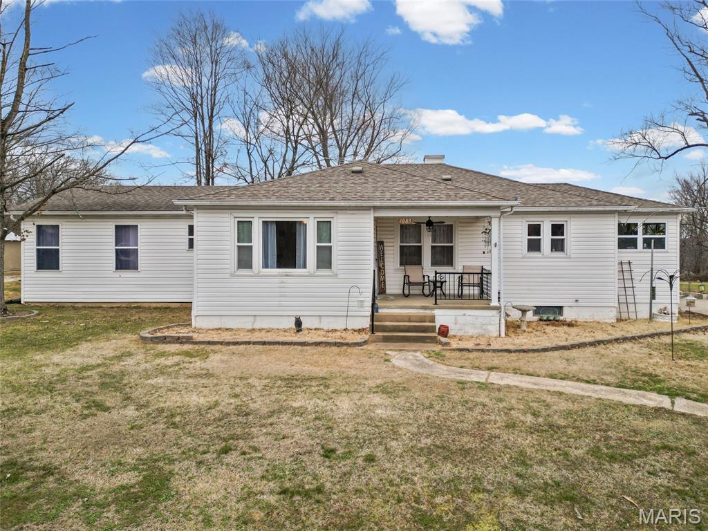 1085 Danby Road Festus, MO 63028 - Photo 2 of 36