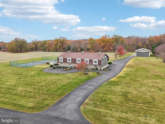 a view of a lake with houses