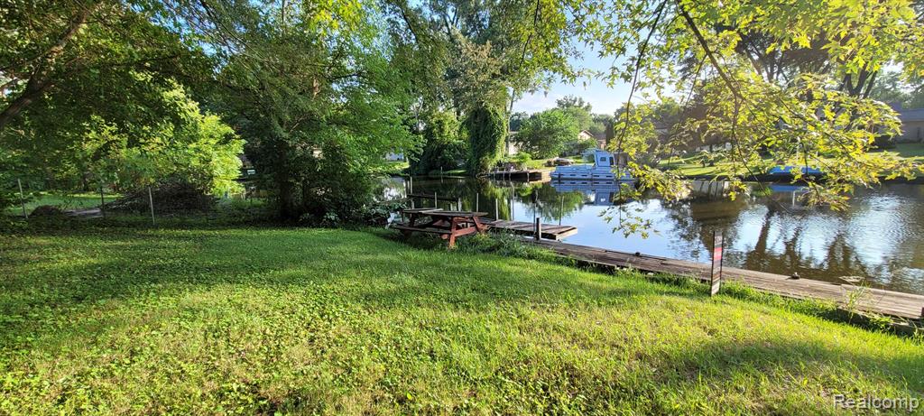 0 North Road Fenton, MI 48430 - Photo 1 of 11