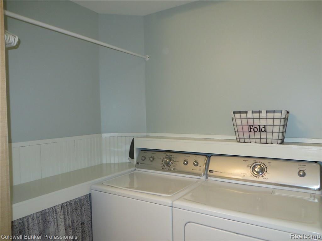 56050 Eight Mile Road Northville, MI 48167 - Photo 24 of 30 IMG_3567.jpg
