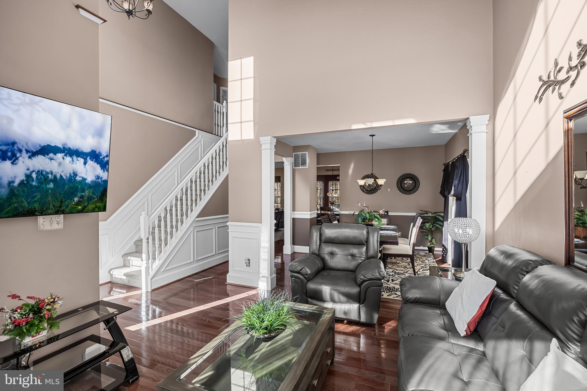 7 Manchester Court Wenonah, NJ 08090 - Photo 15 of 37 a living room with furniture and wooden floor