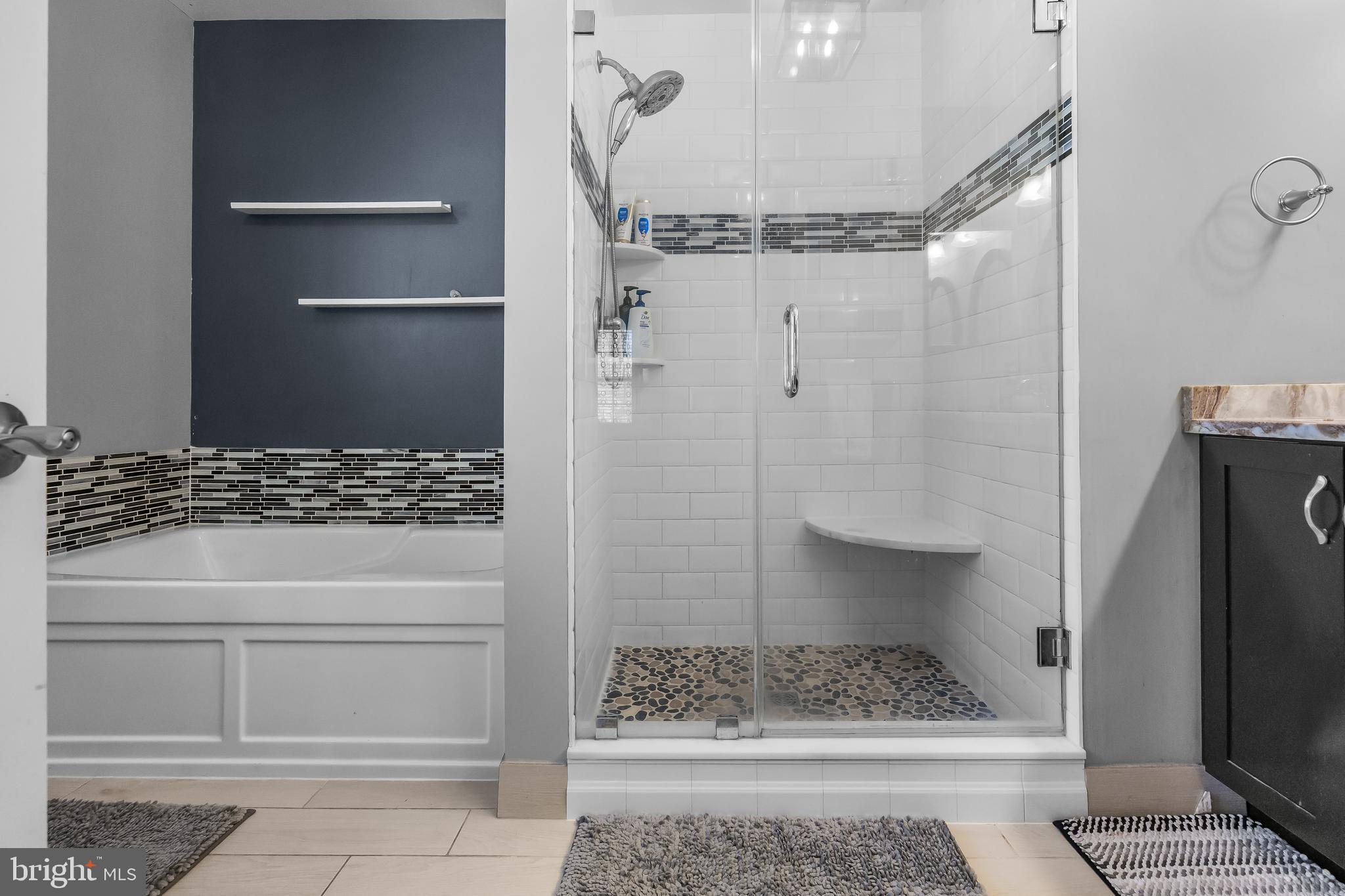 7 Manchester Court Wenonah, NJ 08090 - Photo 23 of 37 a bathroom with a shower