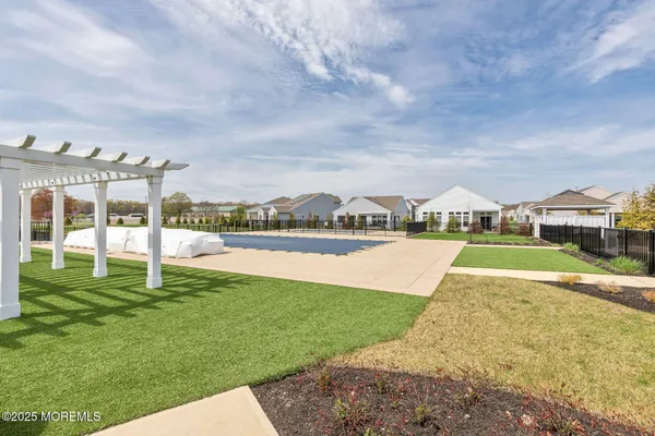 $999,900 | 2 Pasture Drive, Farmingdale, NJ 07727