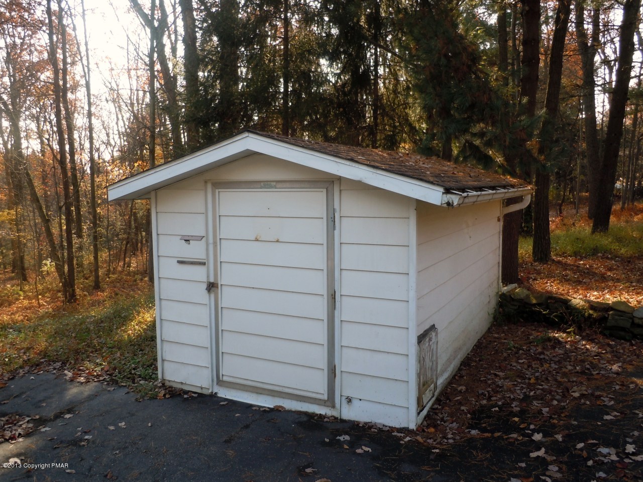 770 Log Fence Road Palmerton, PA 18071 - Photo 15 of 18 Log Fence Rd
