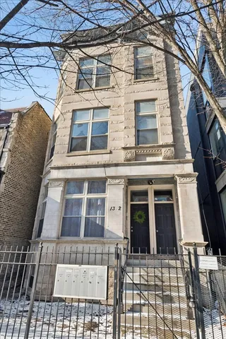 $600,000 | 1342 North Claremont Avenue, Unit 1F, Chicago, IL 60622