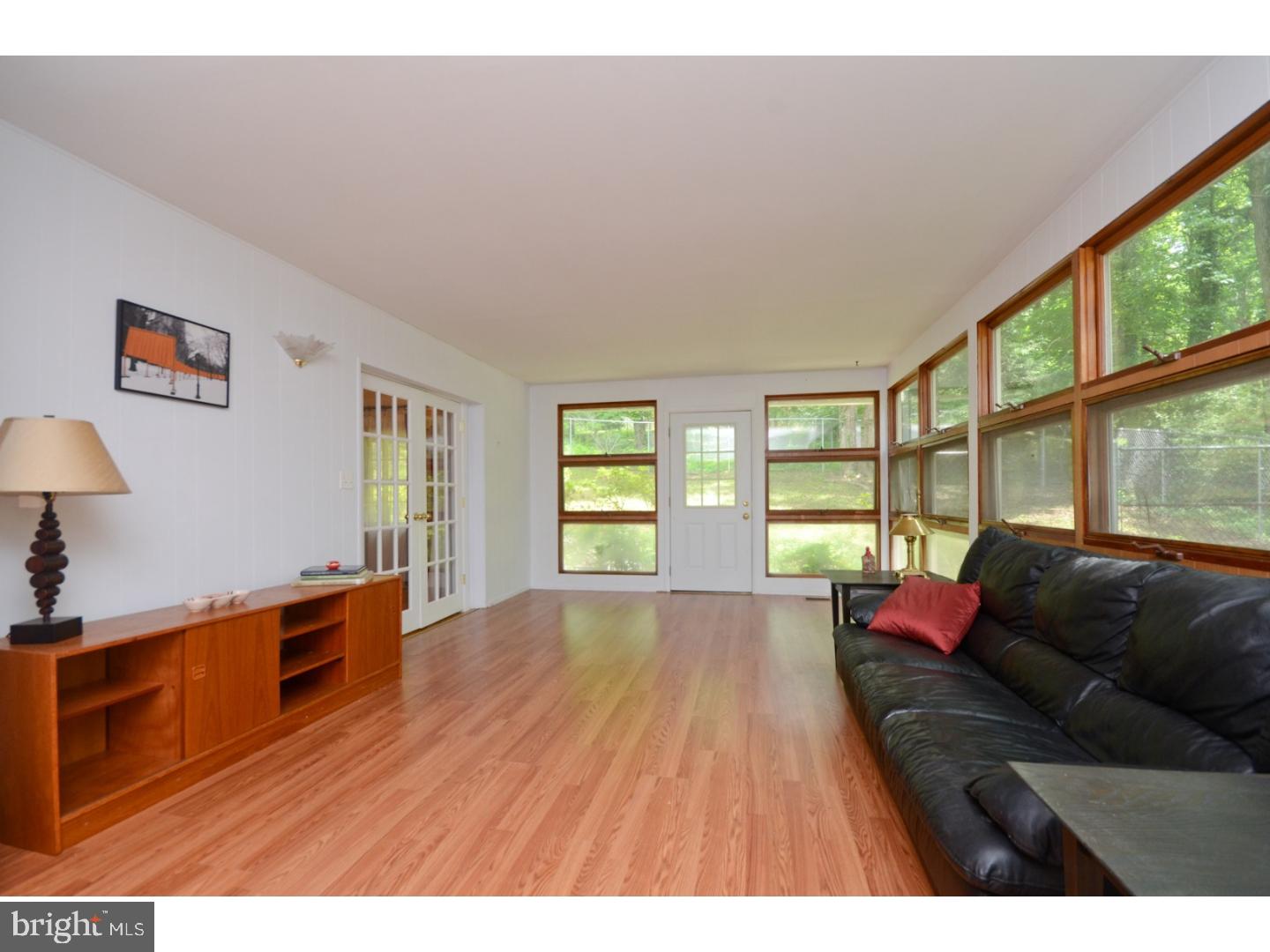 34 Jacobs Creek Road Ewing, NJ 08628 - Photo 14 of 25 Family Room