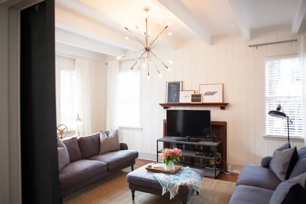 $2,800 | 2018 Sweetbriar Avenue, Unit A, Nashville, TN 37212