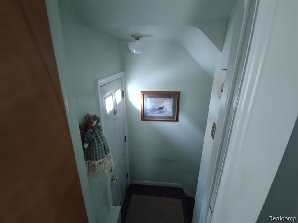 4311 Howe Road Wayne, MI 48184 - Photo 13 of 19