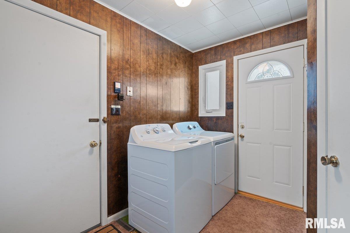 1939 Dial Court Springfield, IL 62704 - Photo 27 of 39