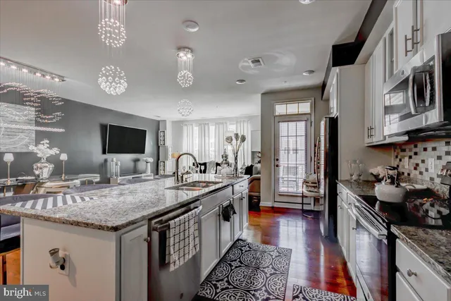 $3,000 | 3550 Briarwood Drive, Dumfries, VA 22026