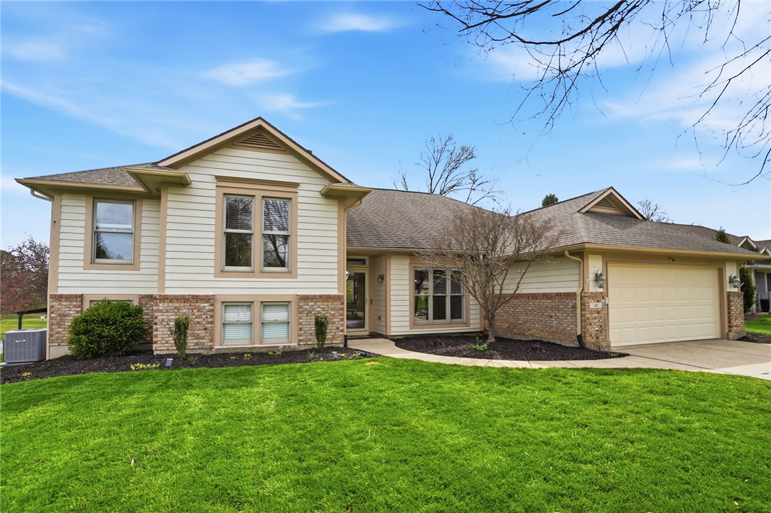 30 Lakeside Drive Springboro, OH 45066 - Photo 1 of 38