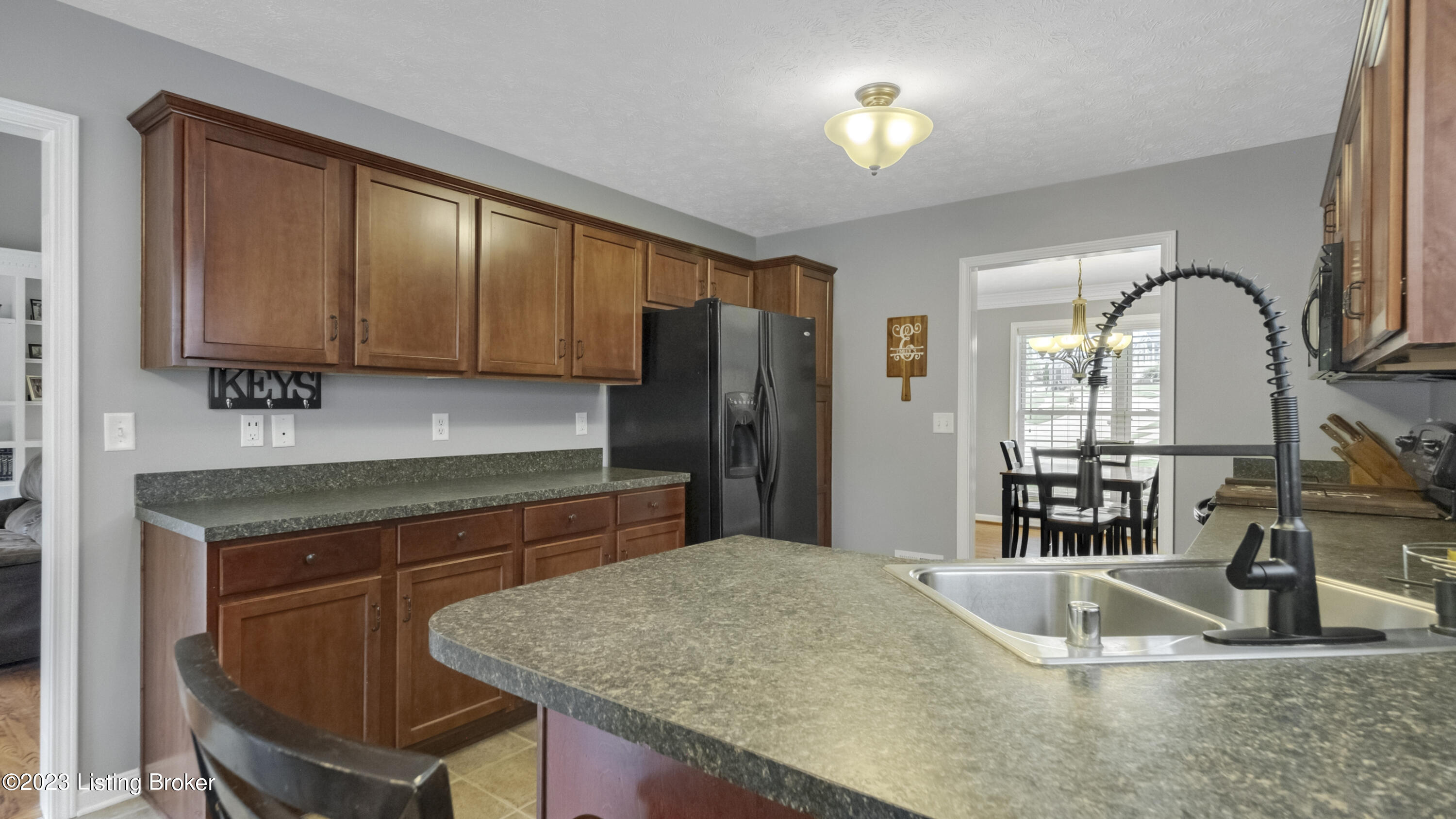 6530 Keeling Place Road Louisville, KY 40291 - Photo 12 of 59 6530 Keeling Place Rd-12