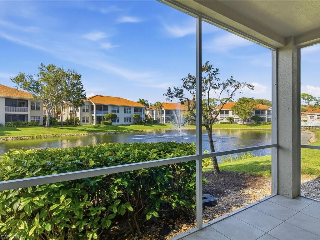 916 Egrets Run, Unit 3 Naples, FL 34108 - Photo 5 of 30