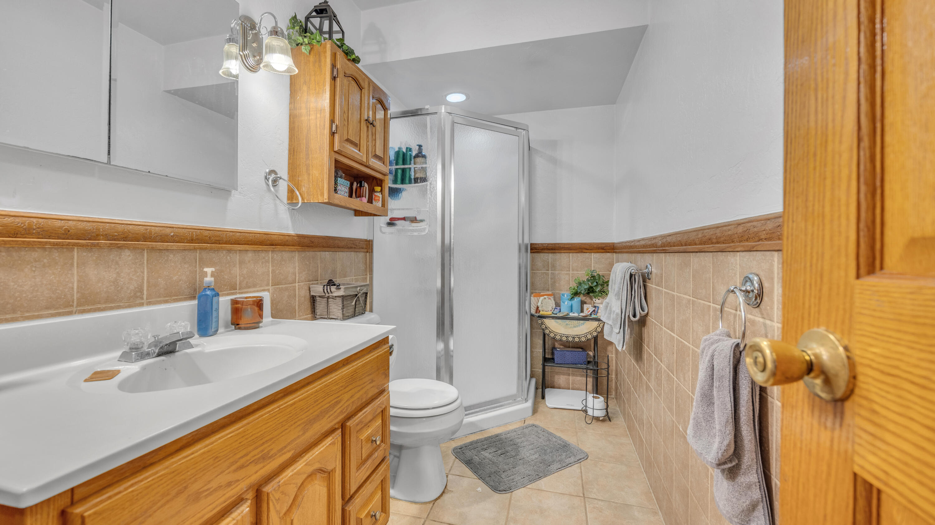 1417 Mac Arthur Avenue Sheboygan, WI 53083 - Photo 14 of 24 Bathroom