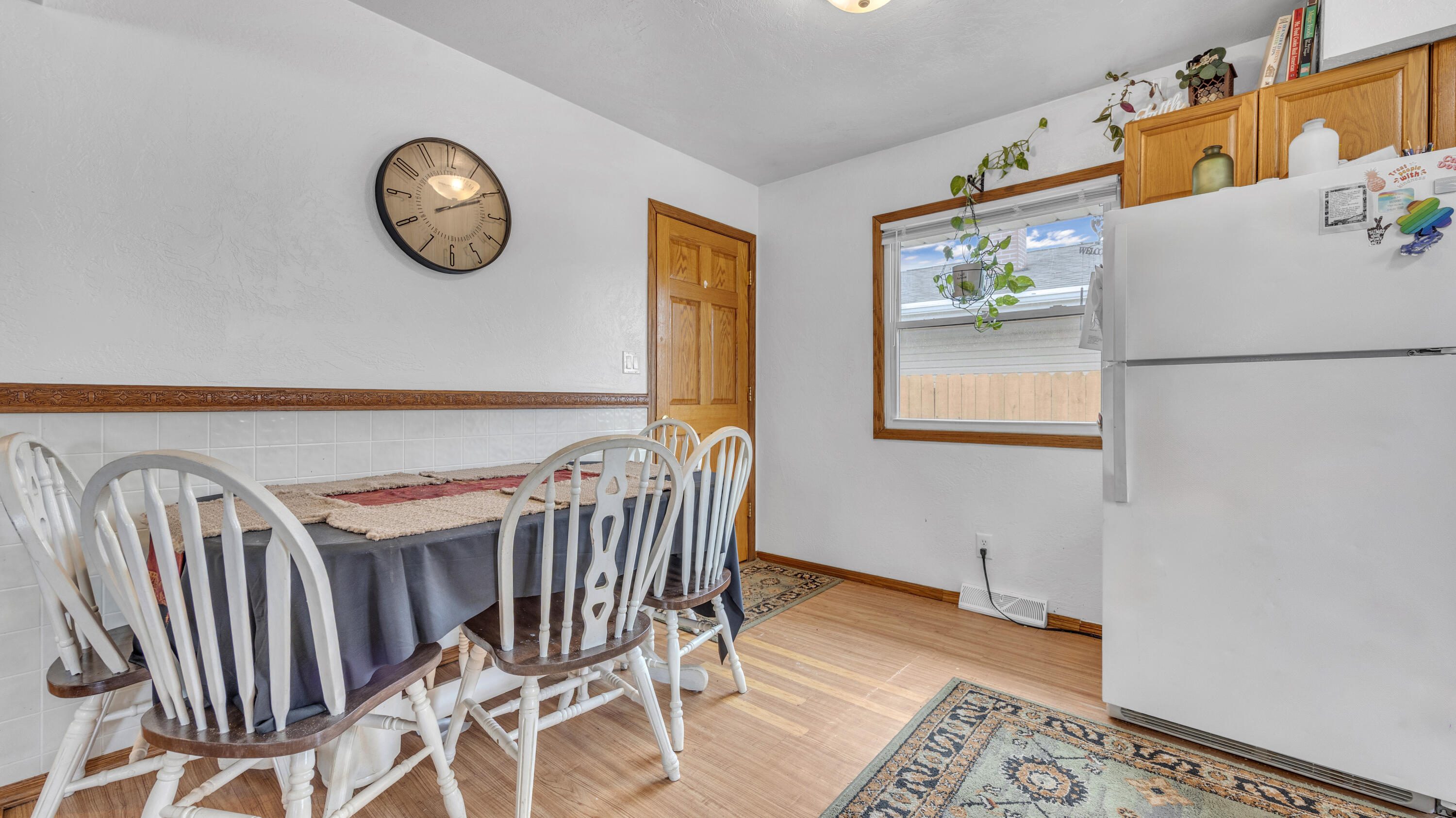 1417 Mac Arthur Avenue Sheboygan, WI 53083 - Photo 7 of 24 Kitchen