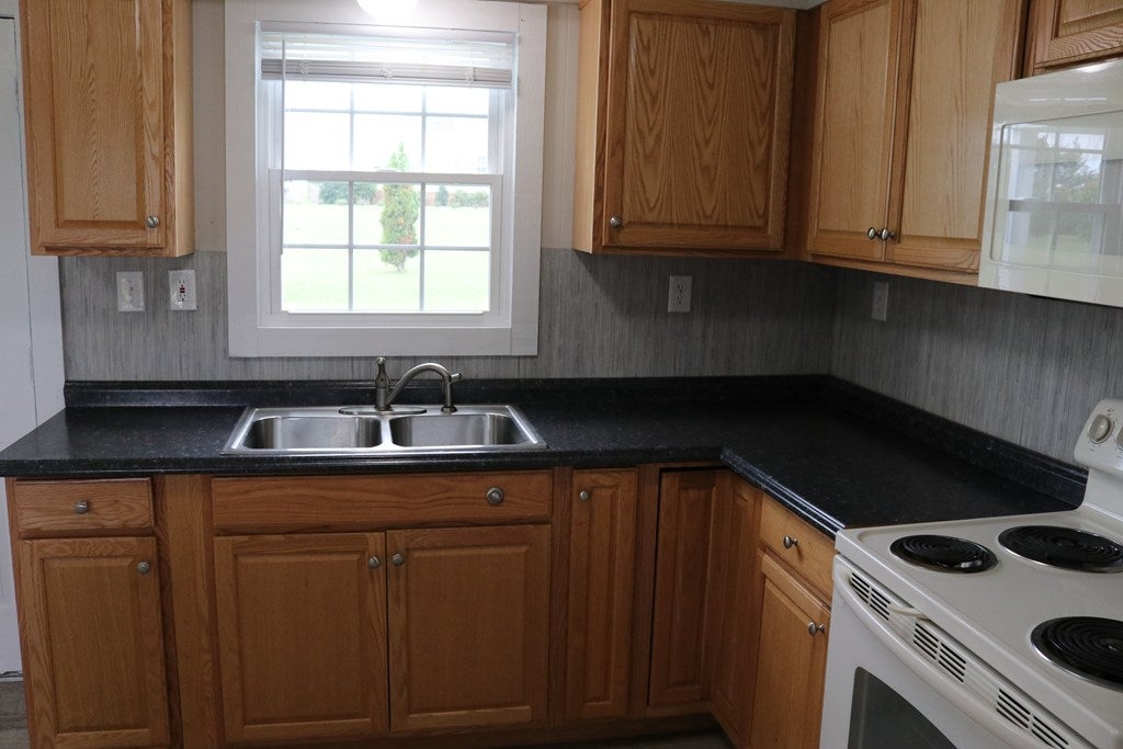 11811 Lunenburg County Road Keysville, VA 23947 - Photo 8 of 24 Gallery Image 8