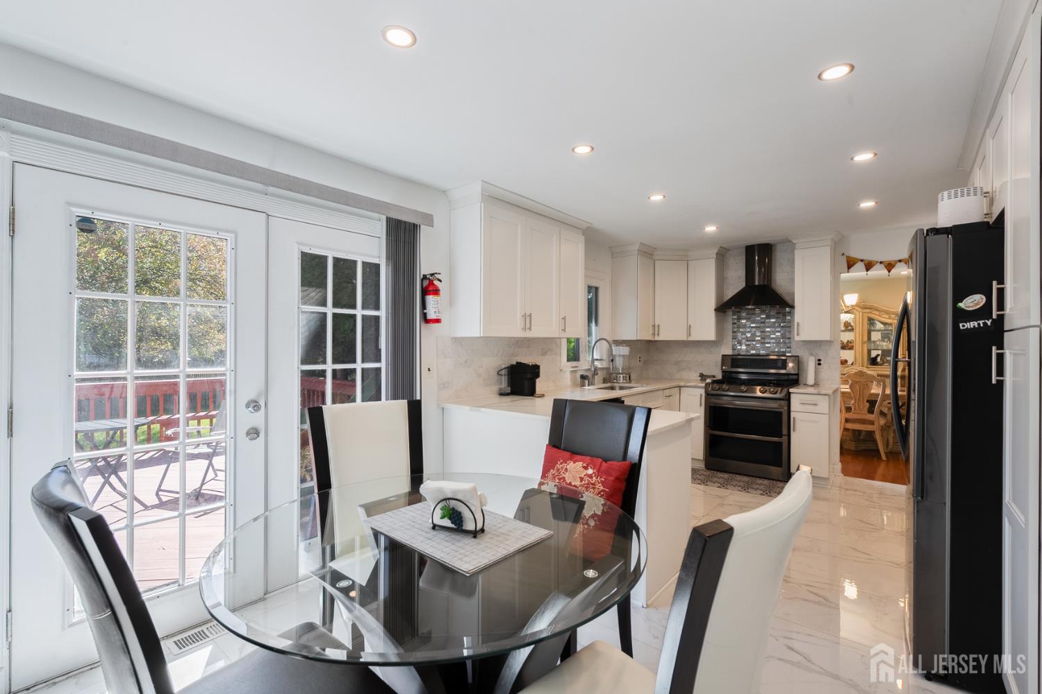 9 Haypress Road Dayton, NJ 08810 - Photo 11 of 33