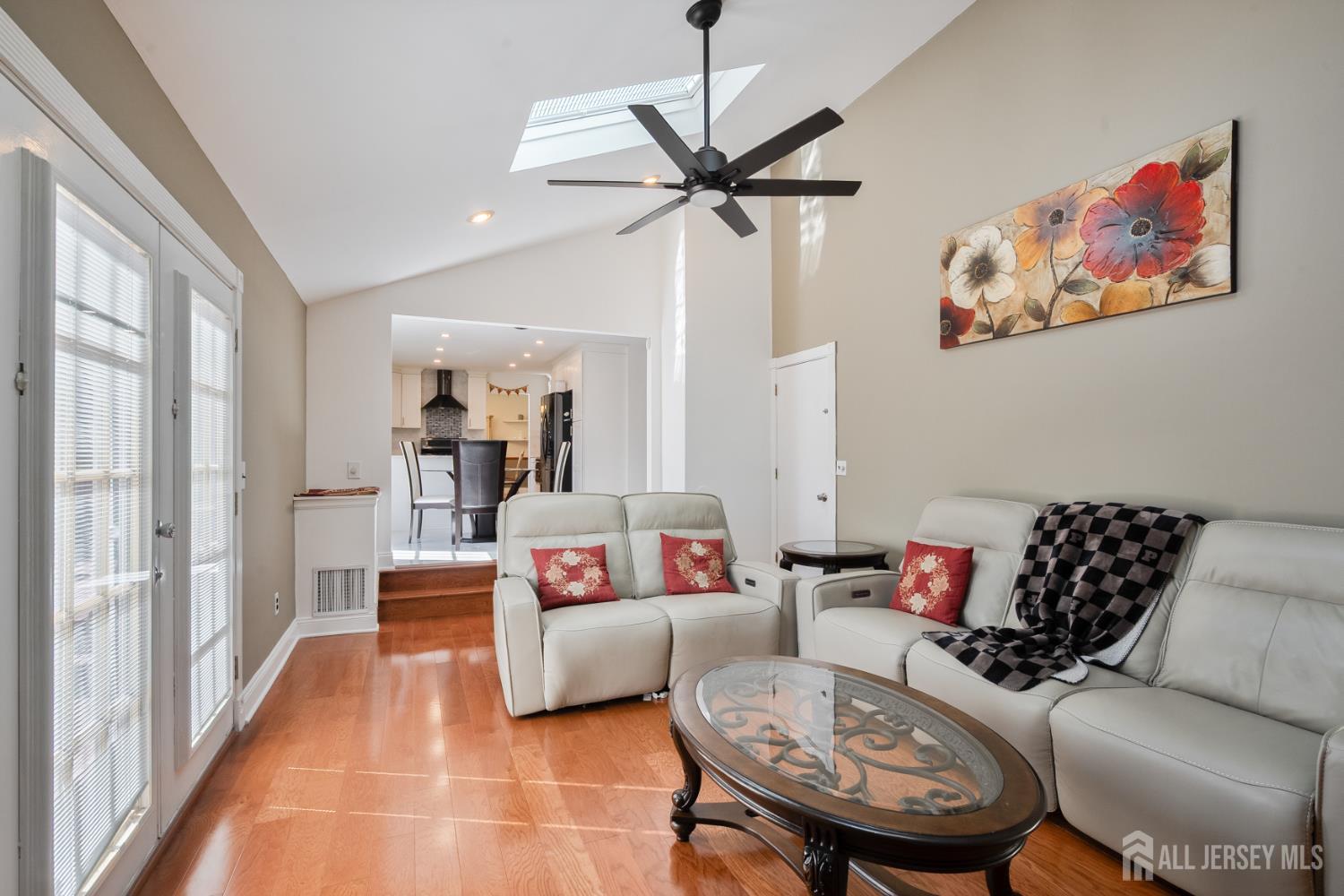 9 Haypress Road Dayton, NJ 08810 - Photo 15 of 33