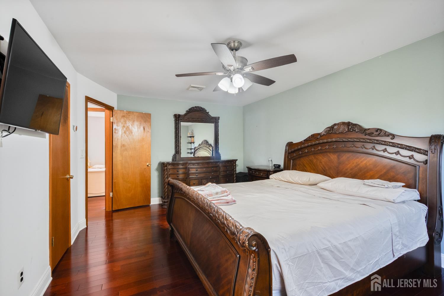 9 Haypress Road Dayton, NJ 08810 - Photo 20 of 33