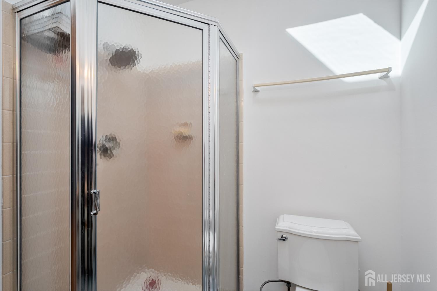 9 Haypress Road Dayton, NJ 08810 - Photo 22 of 33