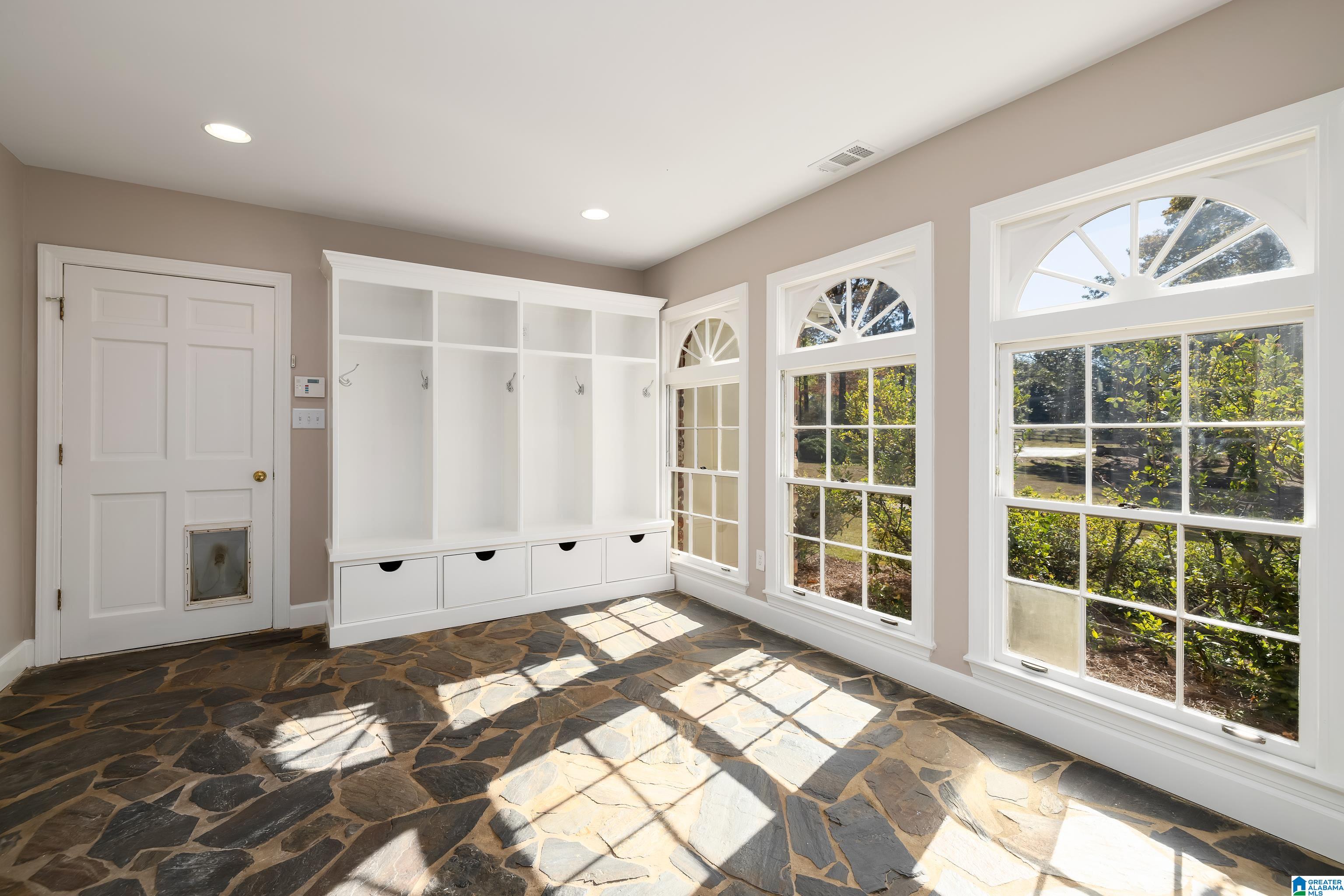 4455 Caldwell Mill Road Birmingham, AL 35243 - Photo 50 of 68