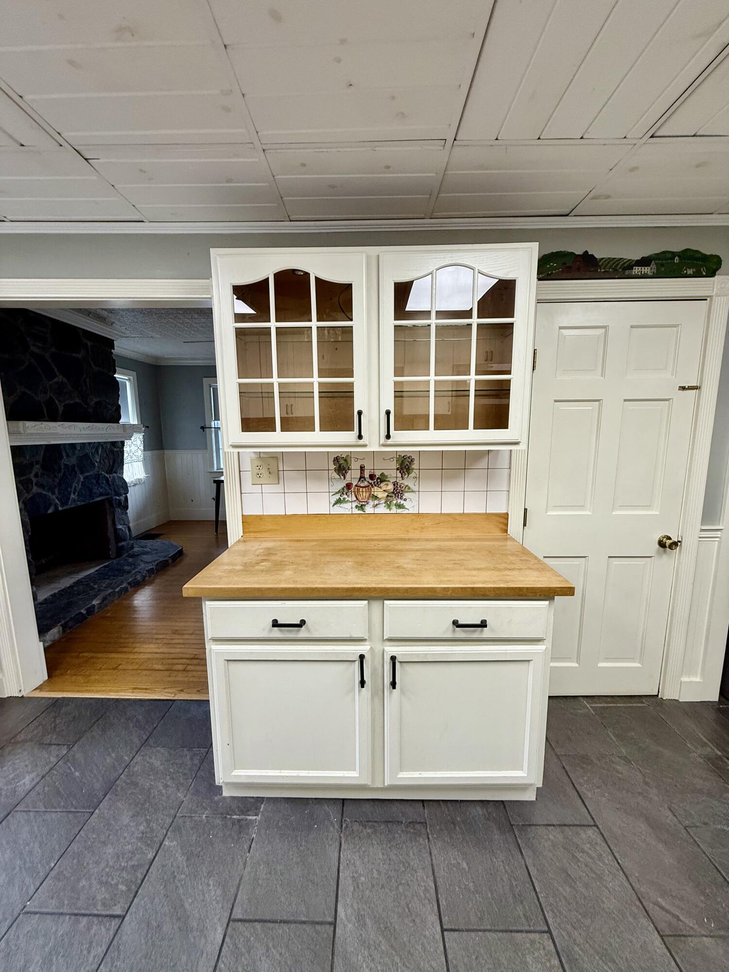 25 Summer Street Gardiner, ME 04345 - Photo 11 of 37 IMG_8398