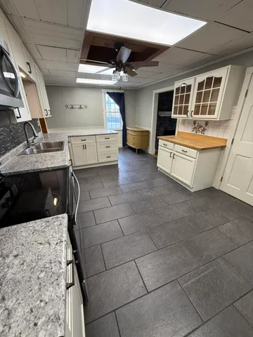 $299,000 | 25 Summer Street, Gardiner, ME 04345