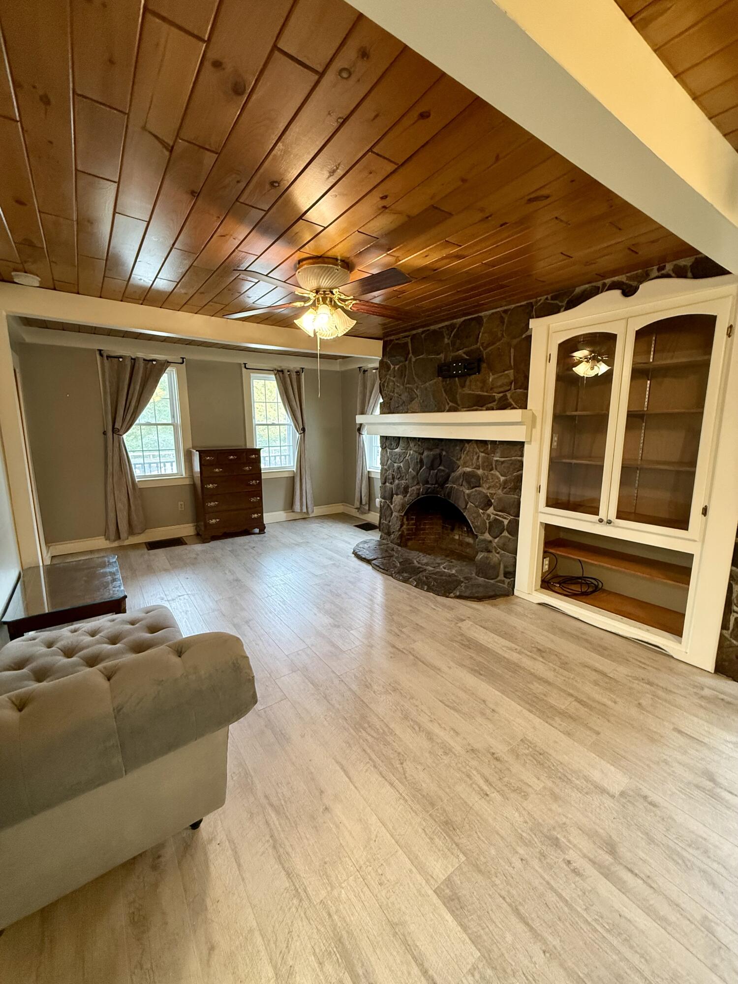 25 Summer Street Gardiner, ME 04345 - Photo 14 of 37 IMG_8408