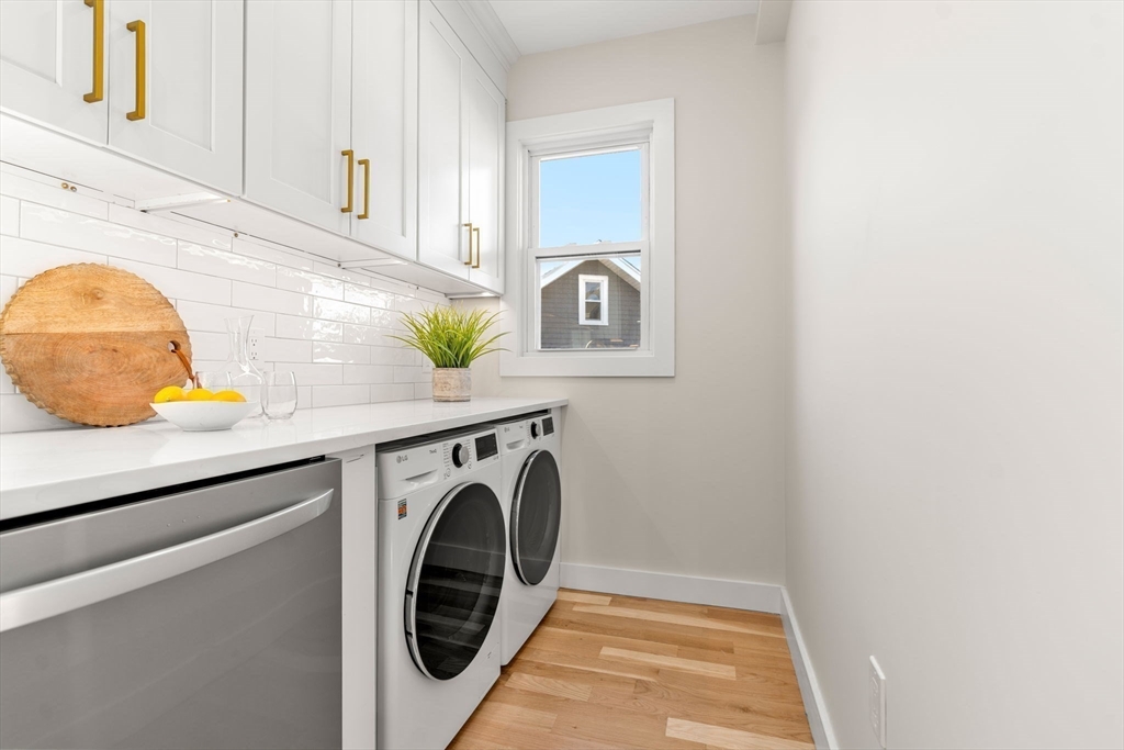 12 Marion Road, Unit 2 Belmont, MA 02478 - Photo 10 of 24 Gallery Image 10