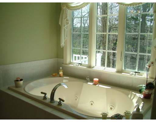 11 Scott Hill Road Ipswich, MA 01938 - Photo 9 of 16 Gallery Image 9