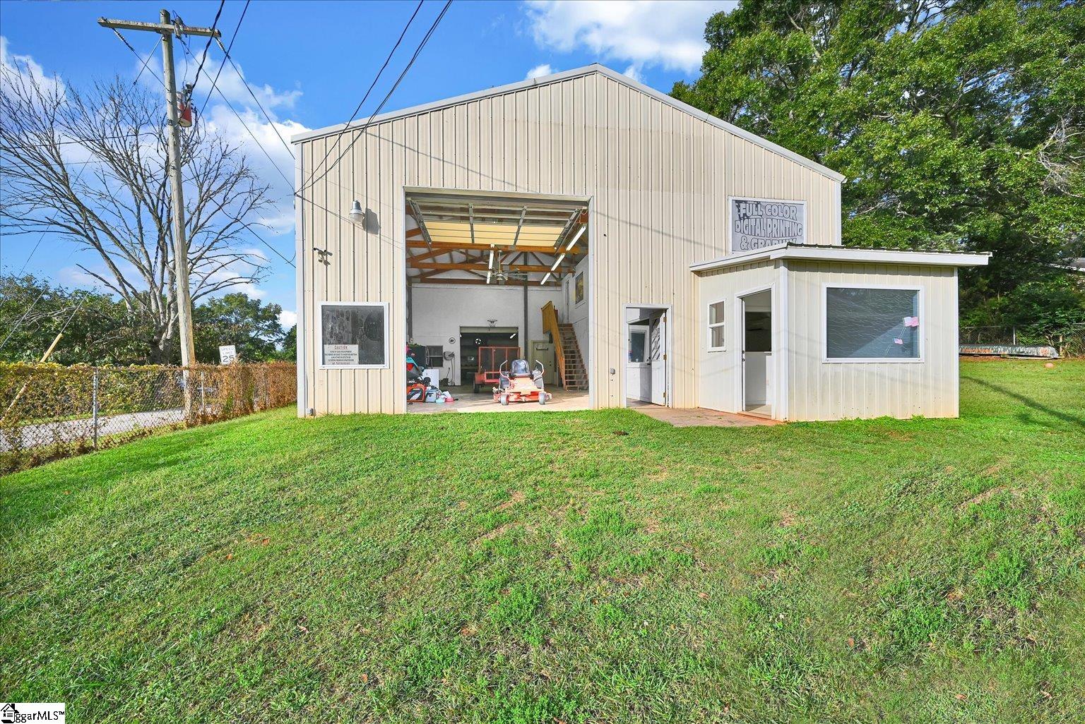 226 South Fishtrap Road Greenville, SC 29611 - Photo 27 of 47