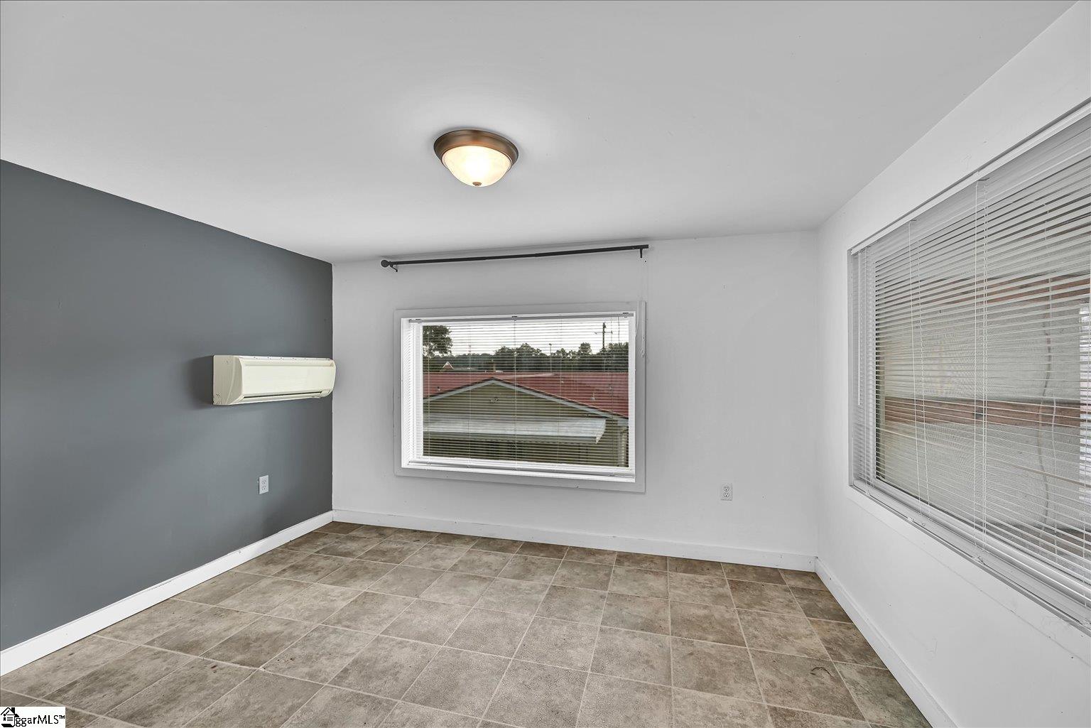 226 South Fishtrap Road Greenville, SC 29611 - Photo 41 of 47