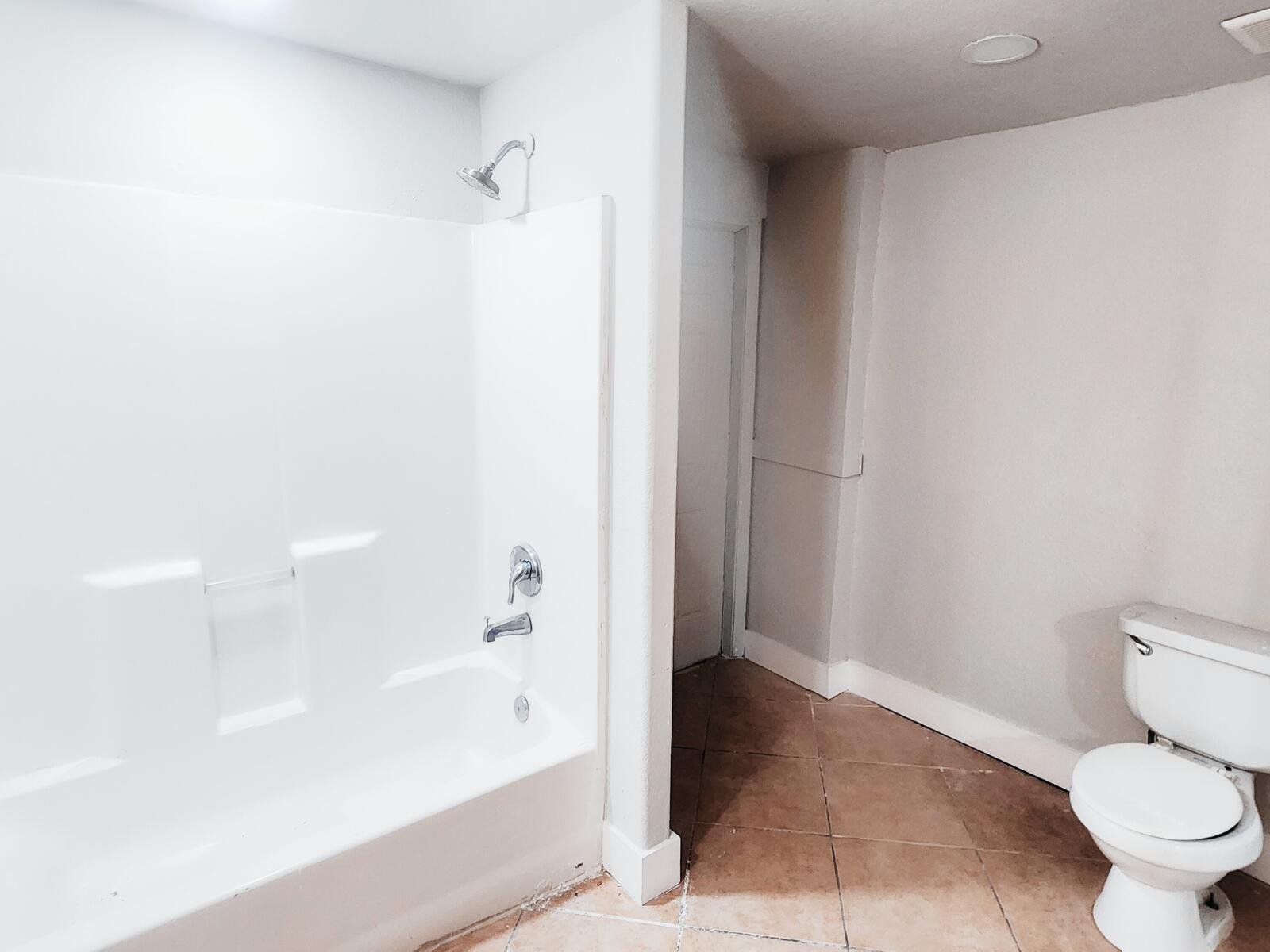 6821 Southwest 17th Street North Lauderdale, FL 33068 - Photo 12 of 16 339