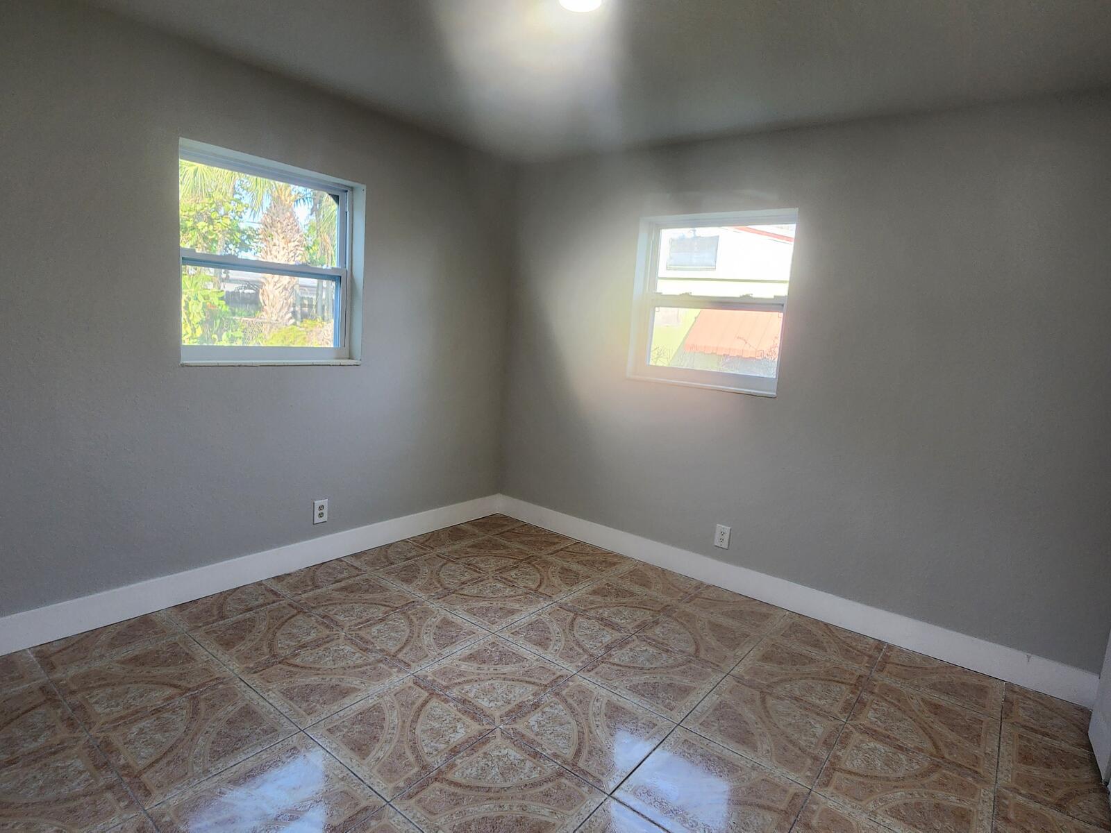 6821 Southwest 17th Street North Lauderdale, FL 33068 - Photo 9 of 16 475