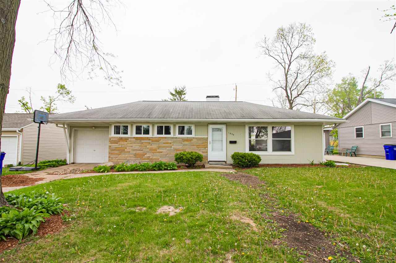 1620 Richmond Road Northeast Cedar Rapids, IA 52402 - Photo 1 of 15 Gallery Image 1