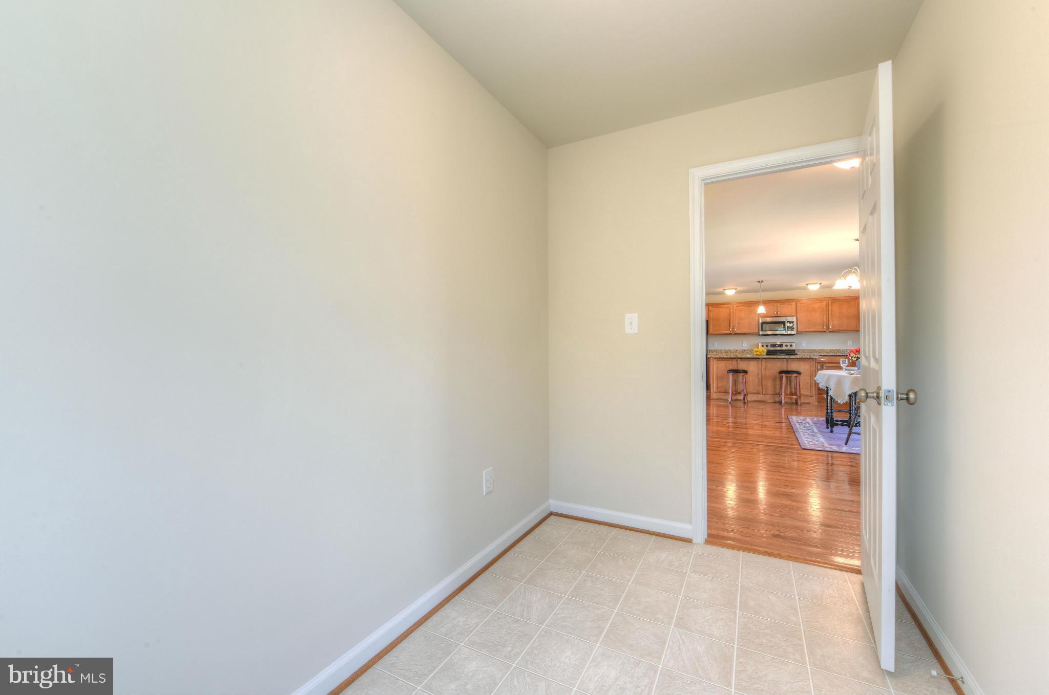 12163 Ridge Road King George, VA 22485 - Photo 18 of 30 OFFICE/HOBBY PRIVATE OR OPEN TO FAMILY ROOM