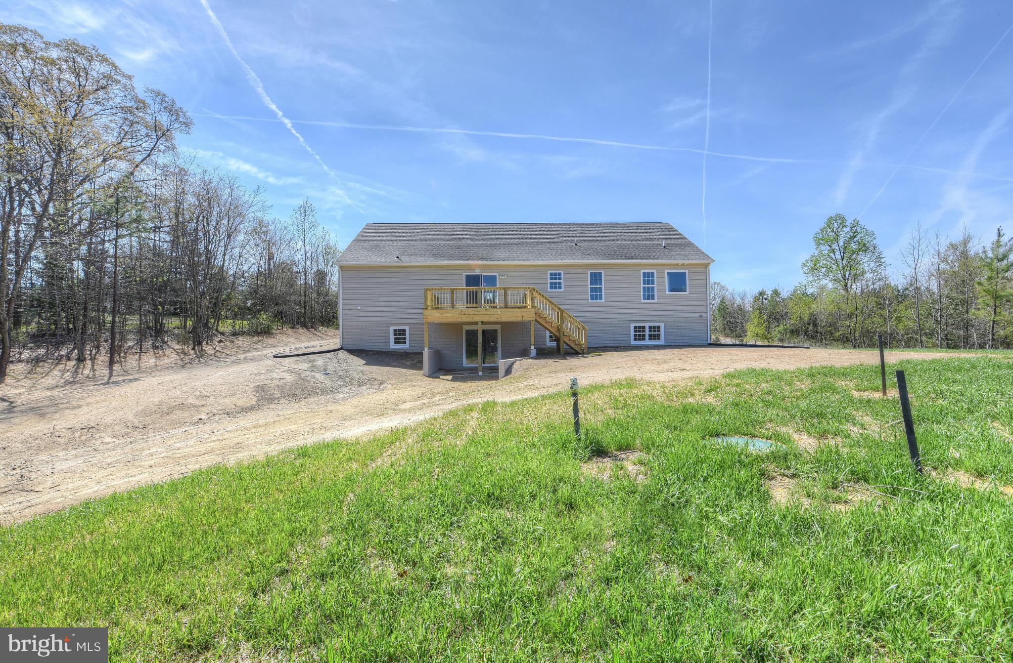 12163 Ridge Road King George, VA 22485 - Photo 5 of 30 LOTS OF ROOM ON 2+ ACRES