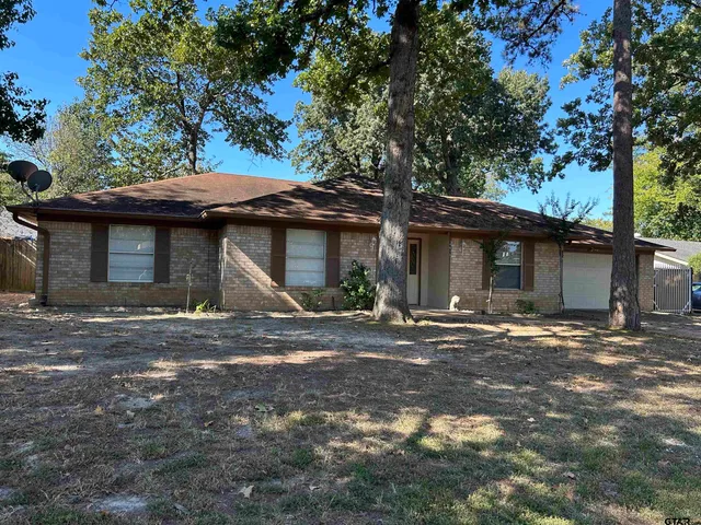 $1,800 | 4615 Edinburgh Drive, Tyler, TX 75703