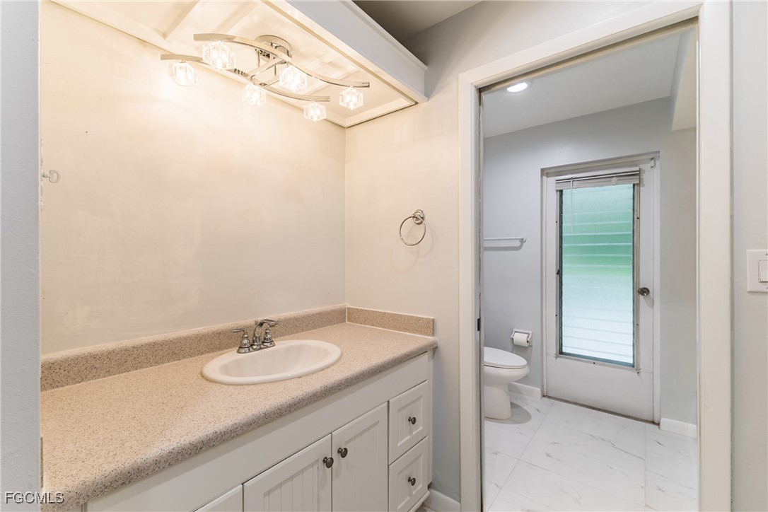 5657 Eichen Circle Fort Myers, FL 33919 - Photo 20 of 47